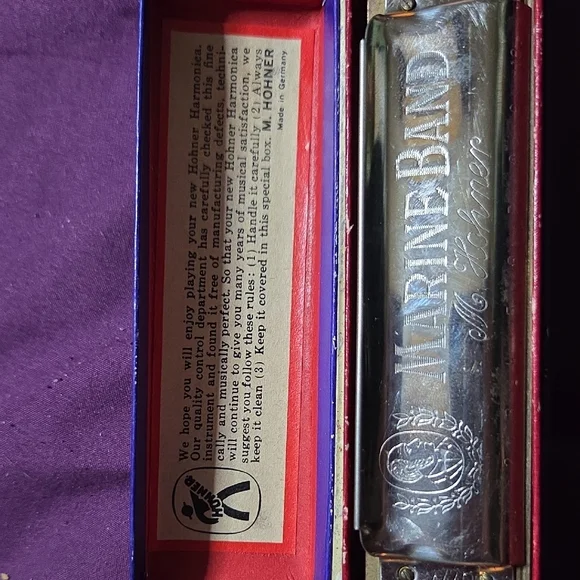 Hohner Marine Band German 1896 Harmonica with Case And Original Inserts NWOT - Picture 3 of 8